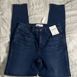 Madewell Dark Blue high rise Skinny Jeans size 27 T